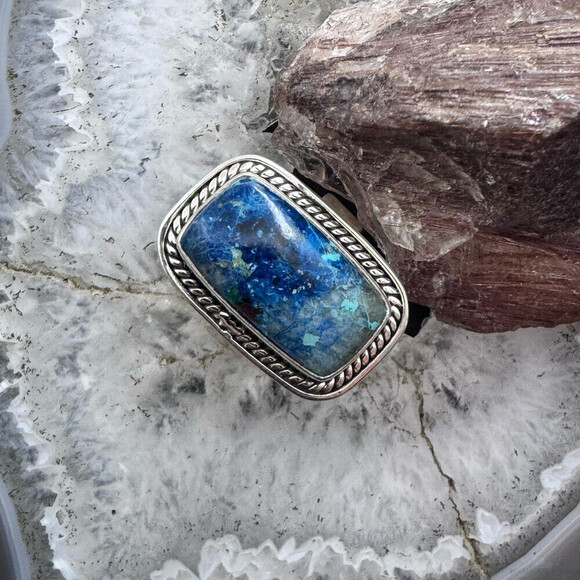 Sterling Southwestern Style Rectangle Neon Apatite Decorated Ring Sz 8 For Women - Picture 2 of 10